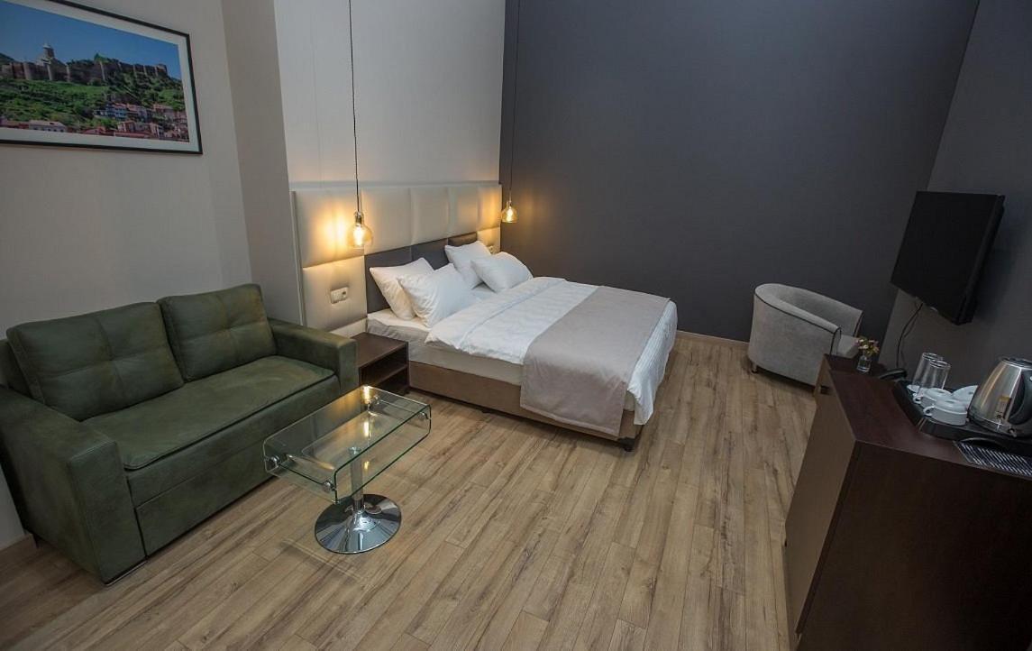 History Hotel Tbilisi ภายนอก รูปภาพ